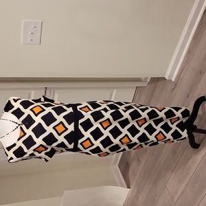 A geometric design dress - Size 2XL